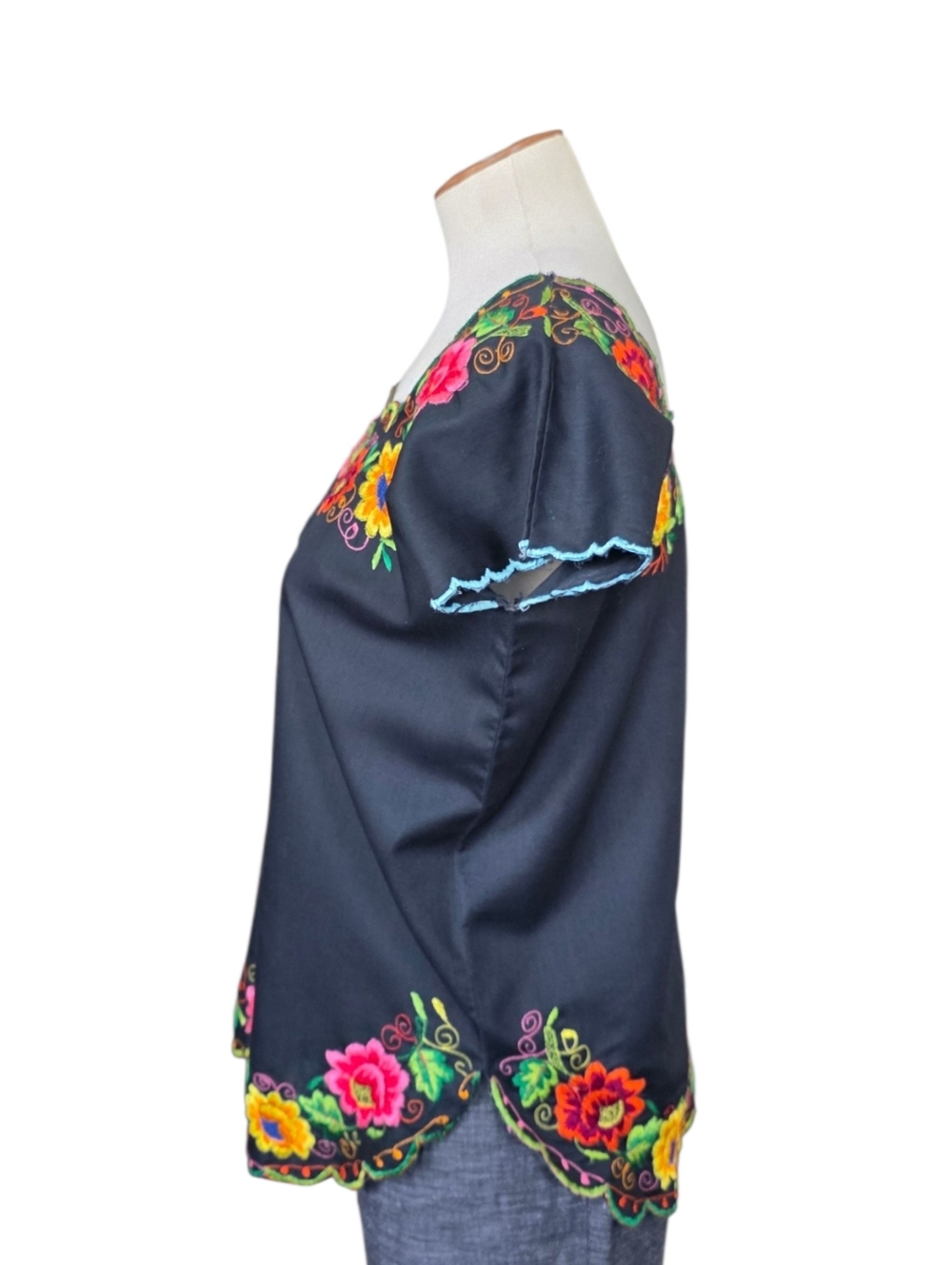 Embroidered Floral Mexican Blouse Black Top Colorful Boho Peasant Top Size M - Picture 5 of 5